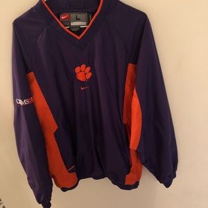 Clemson Nike V-Neck Pullover